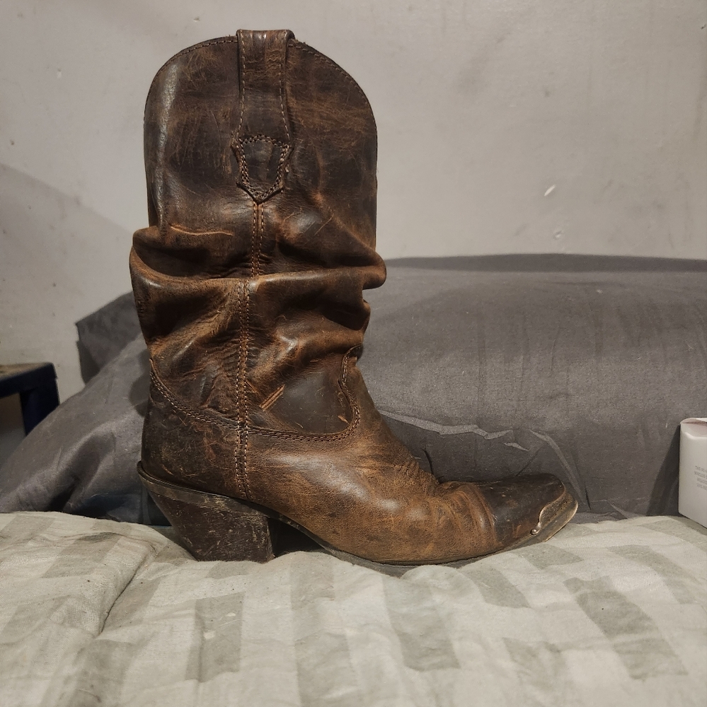 Durango slouch cowboy boots sz 8